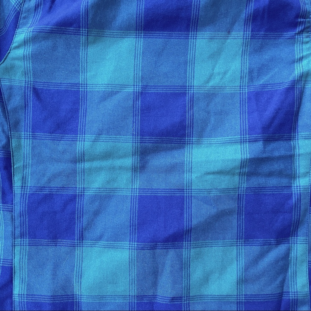 Flylow Women’s Insulated Flannel - NWT - Picture 3 of 3